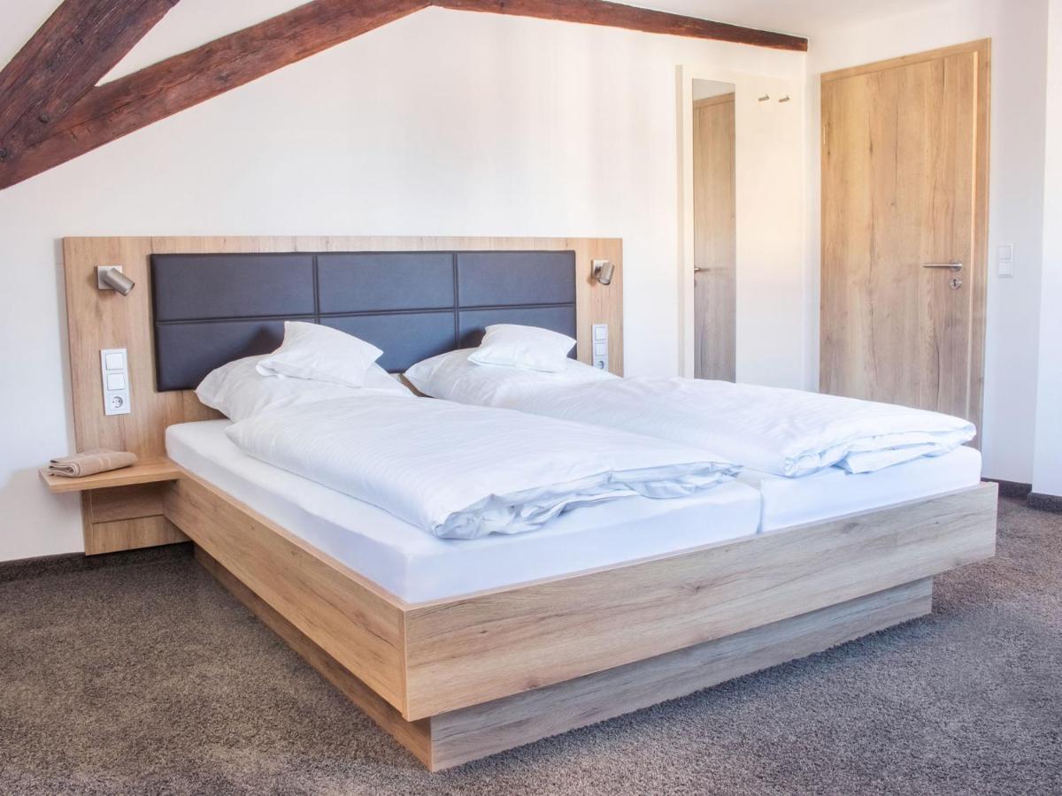 Gasthof Landhotel Hirsch Ostrach Ngoại thất bức ảnh